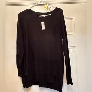 NWT Old Navy black Sweater women’s size small could fit a medium